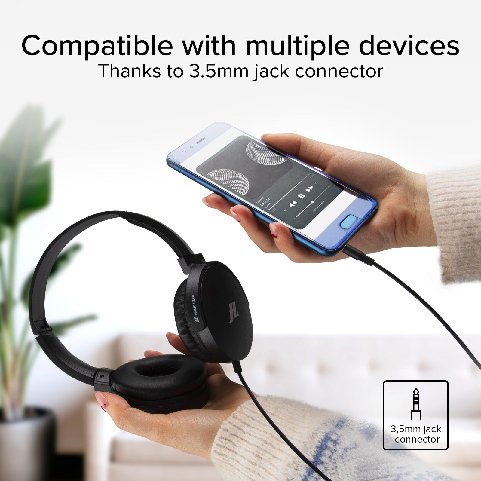 Auriculares con cable y almohadillas blancas giratorias
