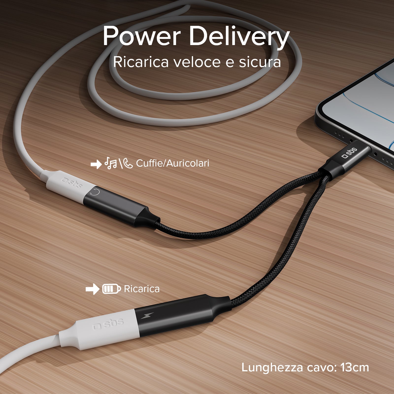 Adattatore USB-C audio e ricarica simultanea