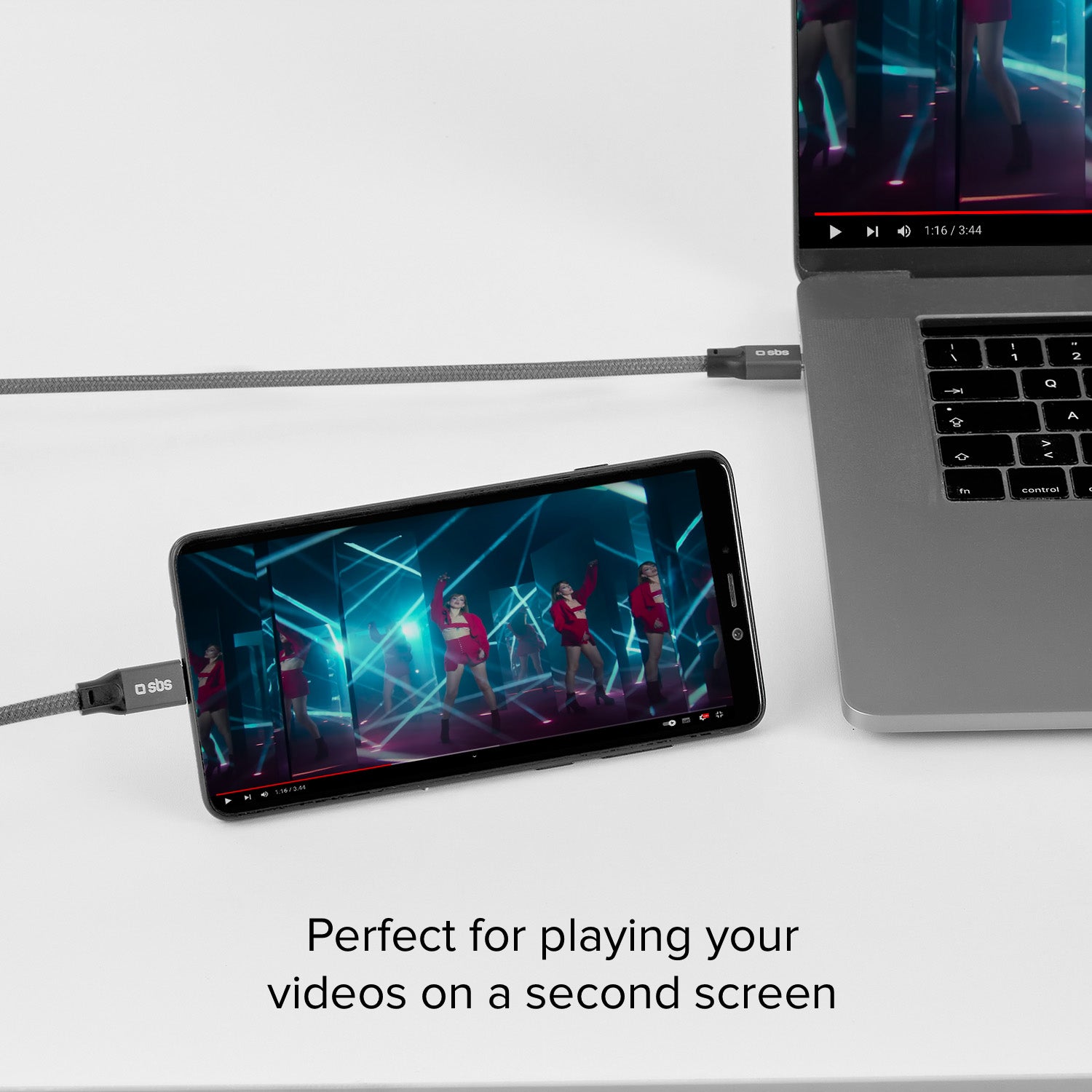 Câble données & recharge USB-C - USB-C 240W avec lecture vidéo