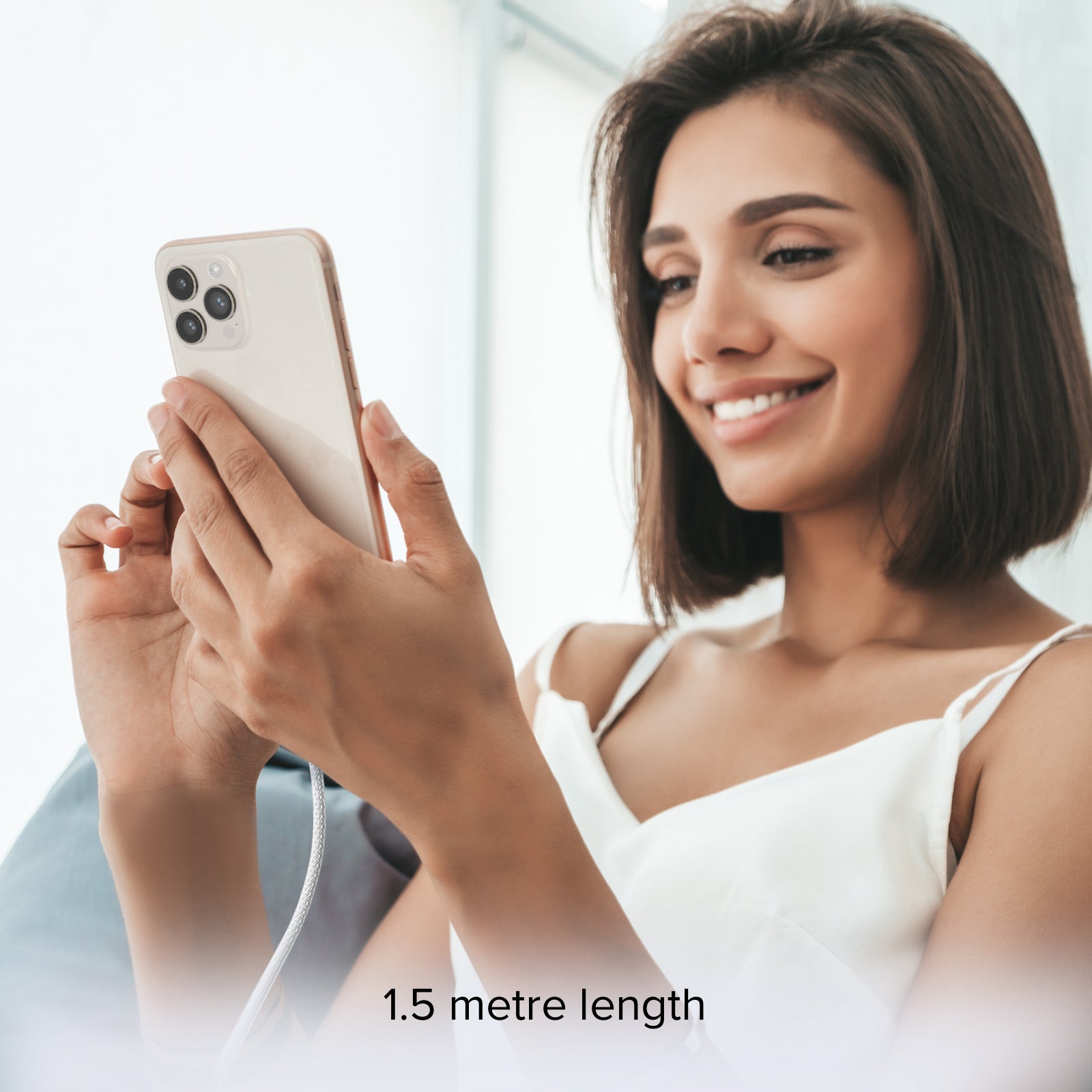 USB-A - Lightning fabric cable with cable clip, 1.5 metres