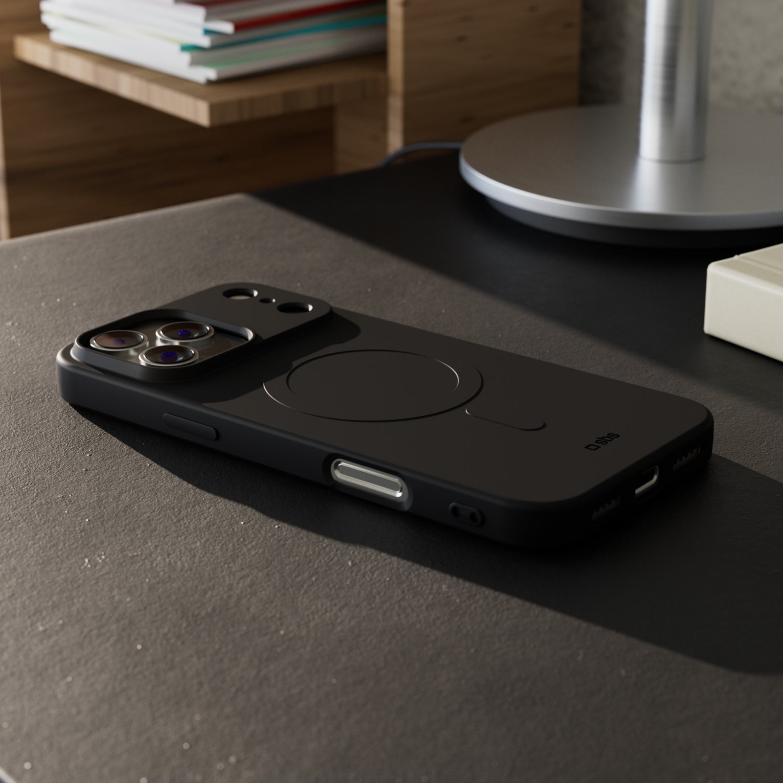 Instinct Mag - Funda compatible con la carga MagSafe para iPhone 17 Pro