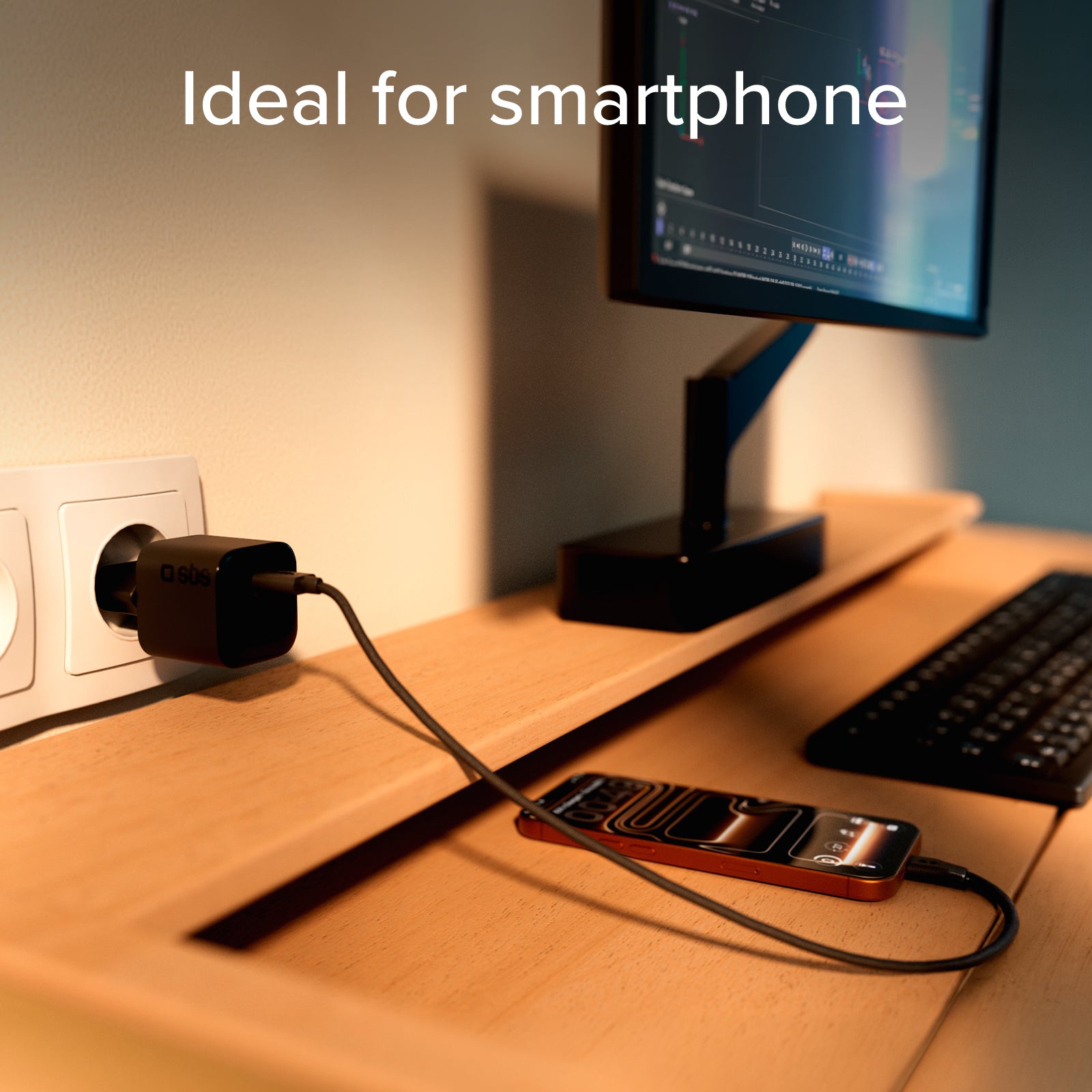 Cargador de pared USB-C 20W GaN PD 3.0 mini size para smartphones y tablets