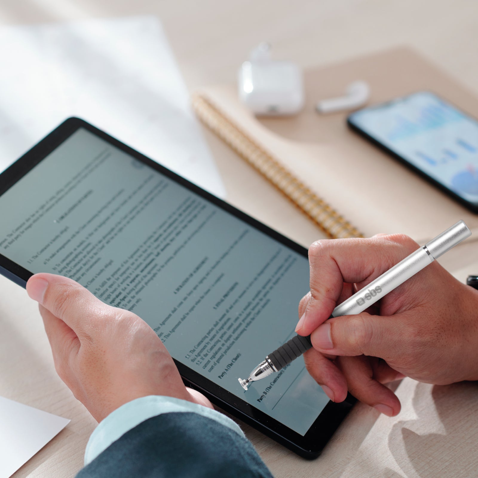 Penna capacitiva per smartphone e tablet