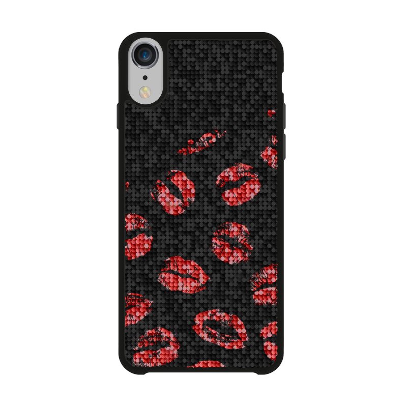 Jolie cover with XOXO theme for iPhone XR